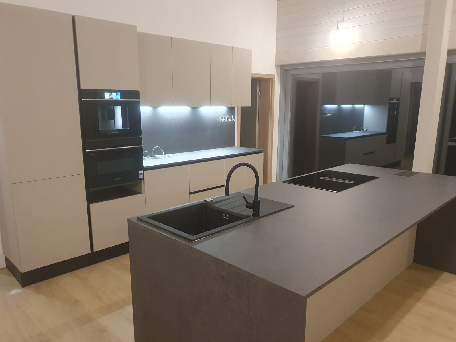 Kuchyně na míru — foto 24